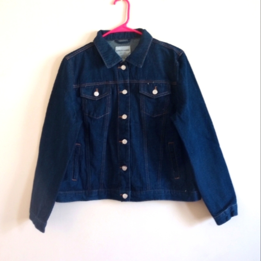 Sabrina Lauren new York Jean jacket